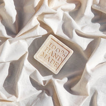 Load image into Gallery viewer, Antibakterijski sapun od bijele gline
